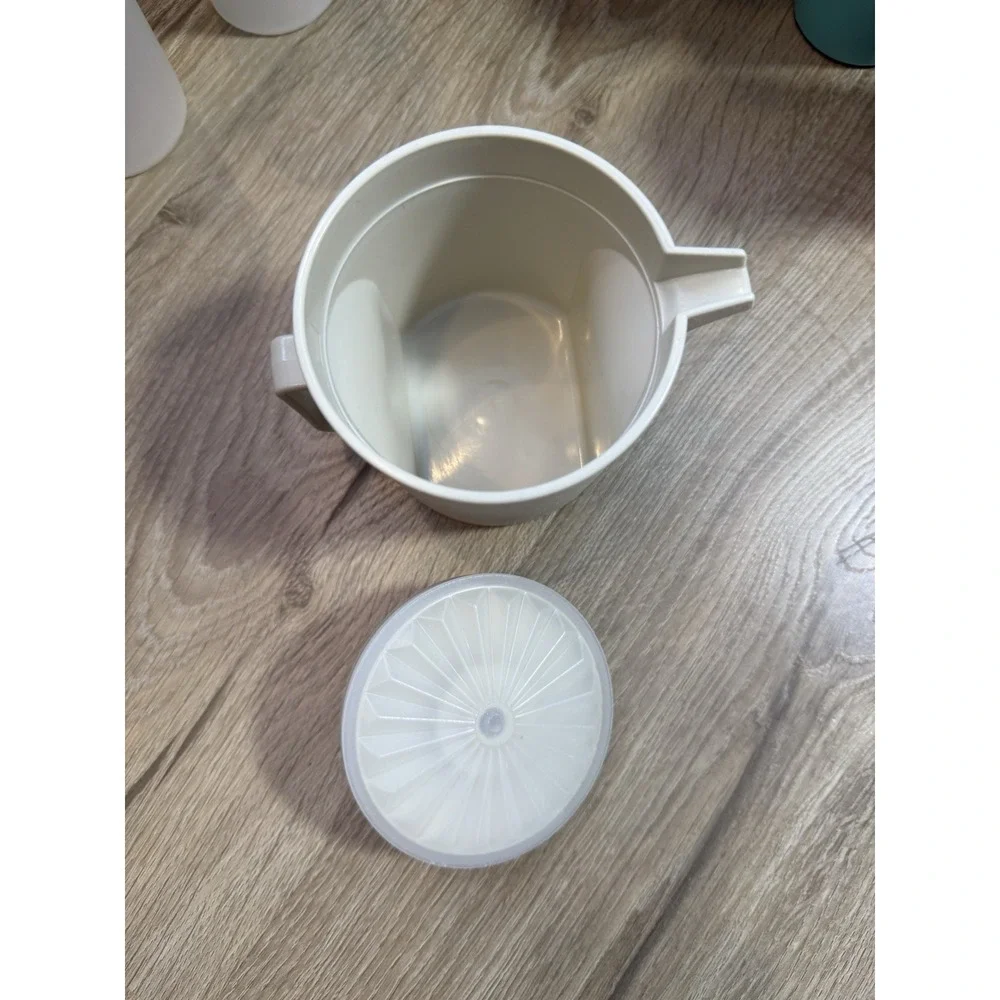 Tupperware this set